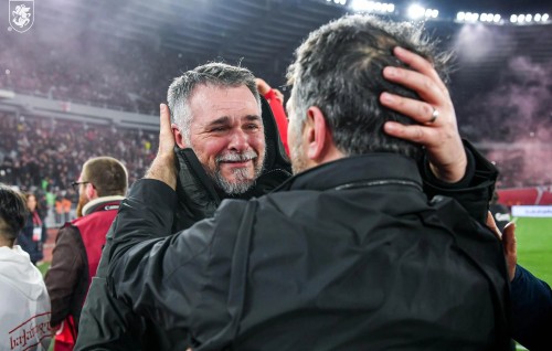 Georgia ah mihaaru ves EURO kaamiyaabu kurevijje, gelleyne ehcheh dhen neh: Sagnol