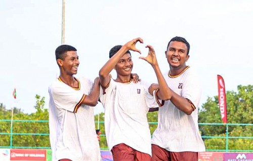 Laamaseelu Laamu inter school football mubaaraaiy: Champion L. Atoll school balikoh, Hamad feshee molhakun