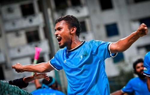 Alifushin 2 vana buru feshee Kurendhoo balikoggen