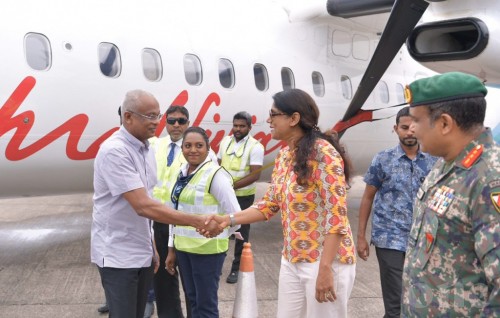 President concludes two-day visit to Laamu Atoll