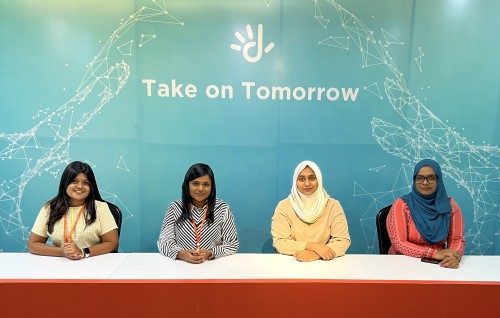 Dhiraagu inn MOMS Aid ge ''Back to School 2023'' programme ah eheetherikan foarukohdhenee