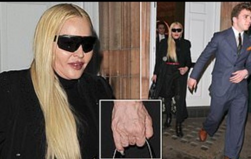 Madonna ge moonun zuvaankan faalhuviyas athun fenannee muskulhikan!
