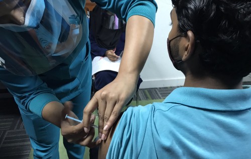 Liyekiyun neiy bidheyseen ah vaccine dheyn fashaifi