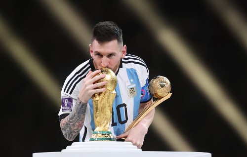 Mifaharuge Ballon d'Or liben jeheynee Messi ah, ekamakaa shakkeh neh: Ronaldo