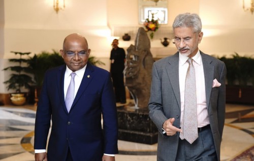 India ge eheegai Raajjeygai mash'roou thakeh hingumah 9 ehbasvumehgai soikoffi