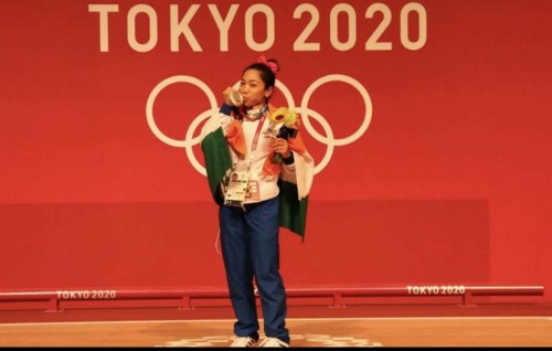 Athlete aku Silver Medal eh haasilukohggen umuru dhuvahah hiley Pizza hoadhaifi