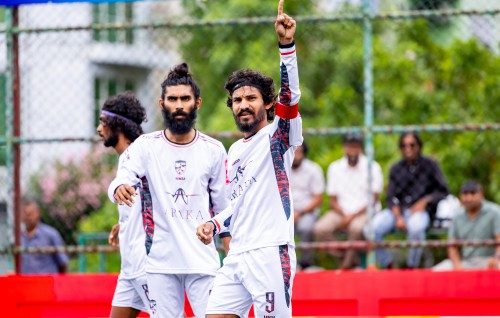 Inguraidhoo feshee bodu molhakun, Maduvvari aai Alifushi evvaru