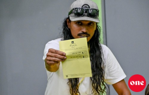 One Photo: MDP riyaasee primary ge vote gunun