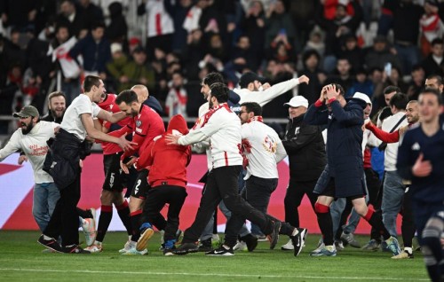 Georgia furathama faharah Euro ah, Ukraine ves qualify vejje
