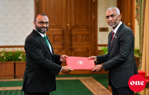 Aa minister ge dhaurugai Islamic Ministry ge mandate ge kuru hulaasaaeh