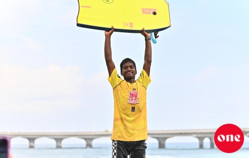 Ban'dufilaa challenge kaamiyaabukoh, umurun 16 aharuge Eyan thaareehuge thereah