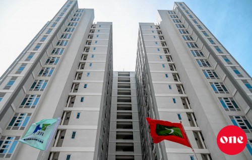 Sharuthu hamavaa kamah dhinee 824 meehunge list eh, anna hafthaagai flat havaalu kuran fesheyne: Minister