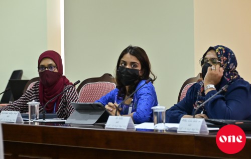 Bali meehakah eheetheriaku aniyaa kuri massala HRCM in balanee