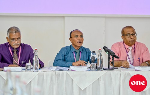 Yameen ge candidacy massalaigai maadhamaa Supreme court ah javaabu dhaaree vaanan: EC