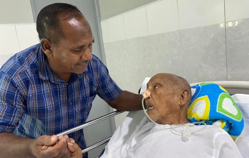 L. Gamuge enme dhuvasvee meehaa 106 aharugai maruvejje