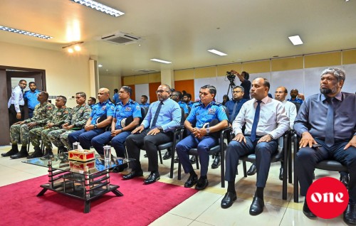One Photo: National emergency call center ifthithaahu kurun, gulhaane number akah 911