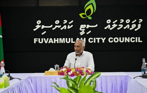 WDC ge member innahves hurihaa inaayaiythakeh libey gothah gaanoonah islaahu hushahalhaanan: Raees
