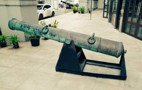 Minivandhuvahaa gulhuvaigen Gaumee dhaarul aasaarai Huvadhoo sarahaddhee dhaarul aasaaru bandhu