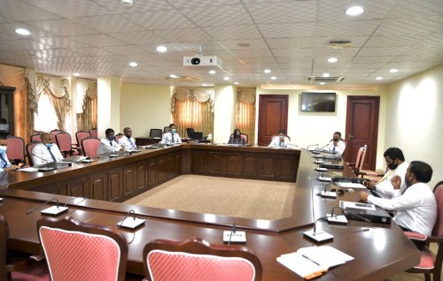 NIC ge Raees aa eku hatharu membarun vakikuran Committee inn faaskoffi