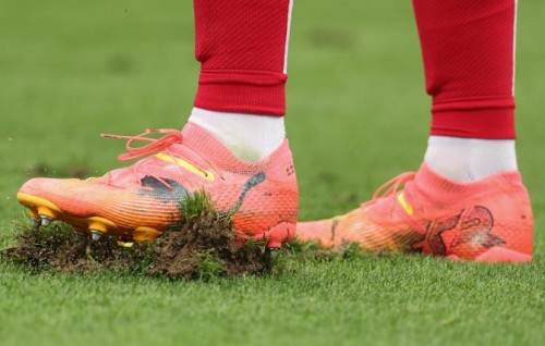 Frankfurt dhanduge vinaganduge massala hallu kuran UEFA in masakkaiyy kuranee