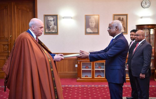 3 gaumehge safeerun ah faiy kolhu aruvaifi