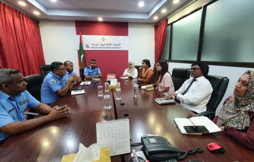 Muzaaharaathah cover kuraa noosverin thamreenu kuran mashvaraa kohfi