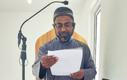 Addu bahuruvain khuthuba kee khathib ge suspension uvaalaifi