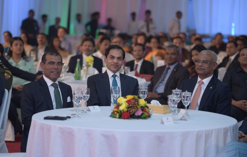 India inn ufahdhaa Covid ge vaccine enme furathama foarukohdhey gaumakah Raajje