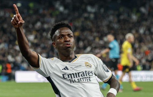 Real enburi Europe ge rasskamah, 15 vana faharah Champions league hoadhaifi