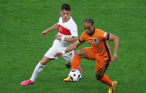 Netherlands beat Turkey to set up semi-final against England