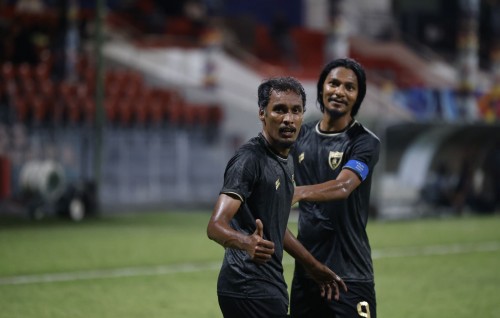 Fahathun arai SUS balikoh, Eagles feshee molhakun