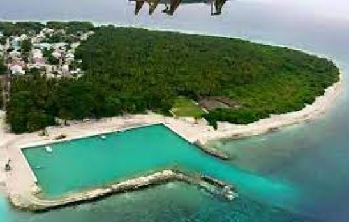 Hirimaradhoo rayyithun Hanimaadhoo ah badhalu kuran sarukaarun ninmaifi