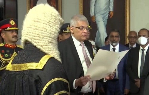 Ranil, Lanka ge aa Raees kamuge huvaa kurahvaifi