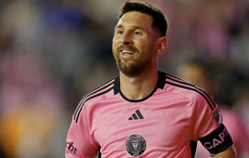 Aniyaa ah fahu Messi ge enburi aun record akaa eku