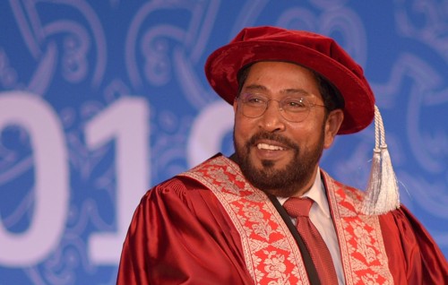 Qasim ge biography foiy anna hafthaa gai nerenee