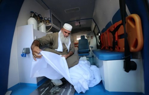 Gaza gai maruvaa meehun kafun kuraa meehaage vaahaka