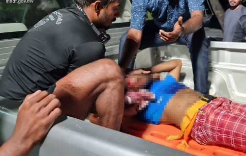 Accident gai dinghy in ekaku moodhah vettunu, launch dhiyaii eynaage gai mathin!