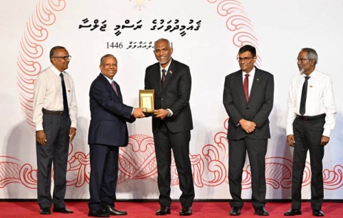Gaumiyathah hidhumaiy kurumuge enme mathiveri sharafu Salahuddin ge handhaanah Raees aruvaifi