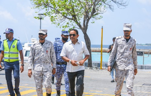 ONE BREAKING: Raees Yameen ge account thah freeze nukureveyne kamah Supreme Court inn ves ninmaifi