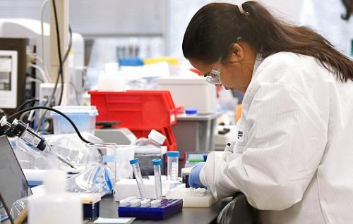 Oxford in ufadhdhaa covid vaccine ge test thakuge natheeja varah kaamiyaabu!