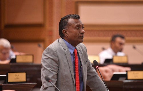 Jaabiru, Majlis Raees ah: vagah nagaigen Adheeb Malta gai bahattaafahuri faisaa hifaigen annaathi!