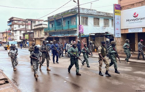 Sierra Leone ge mashrahu goasve mulhi gaumugai curfew iulaan kohfi