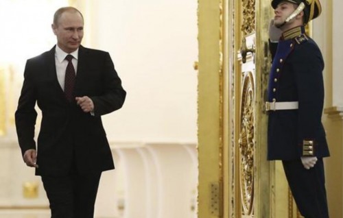 Shakhusiyyathu: Raees Putin aadhayaa khilaafu gothakah hingevumuge sihrrakee kobaa?