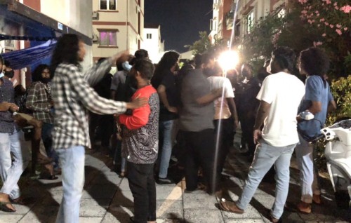 Futsal mubaaraatheh huttuvumun, Maimoonaa geydhoshugai muzaaharaa kuranee