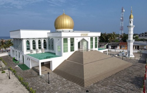 Dr. Afrashim ge handhaanugai imaaraaiy kuri islaamee marukazu hulhuvaifi
