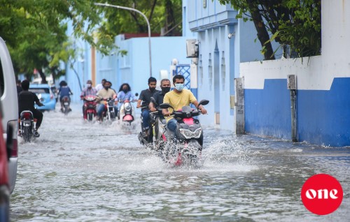 Raajje aa dhimaalah 2 kolhi gan'deh, buraasfthi dhuvahun feshigen moosun goas vaane