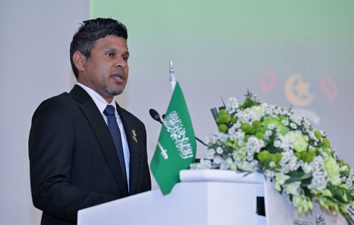 Saudi aa onna gulhun ragalhuvee Raees Muizzuge massakaiypulhun: Naibu Raees
