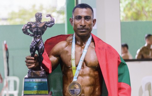 Asia ge bodybuilding mubaaraathun Raajjeyge Mode aai Himyan ahves ran medal