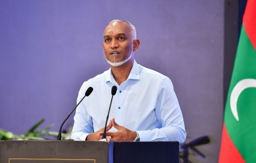 Miee hurihaa magusadheh haasiluvi varah kaamiyaabu dhathureh, dharani dhekkumah ves kurierun libunu: Raees