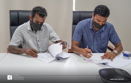 Hiyaa sarahahdhugai viyafaari hingan 5 faraathakaa havaalu kohfi